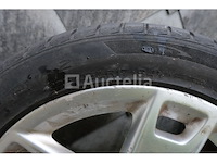 +- 8 aluminium velgen met banden - afbeelding 6 van  10