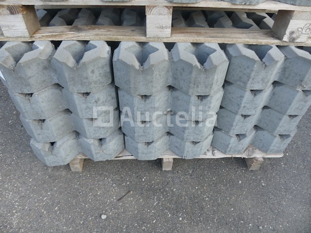 +- 86 grastegels - afbeelding 2 van  8