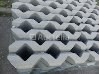 +- 86 grastegels - afbeelding 5 van  8