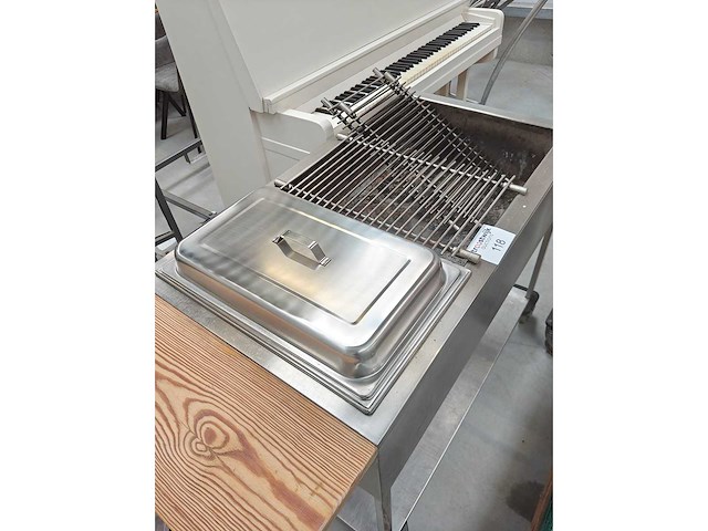 - barbecue rvs met inbouw bain-marie - afbeelding 1 van  4