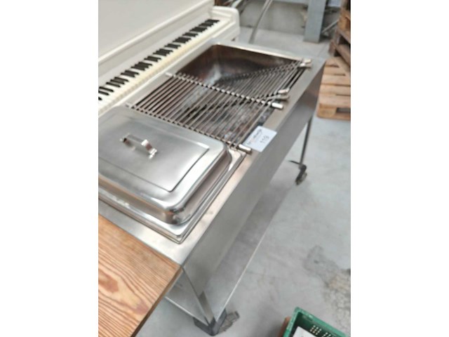 - barbecue rvs met inbouw bain-marie - afbeelding 1 van  5