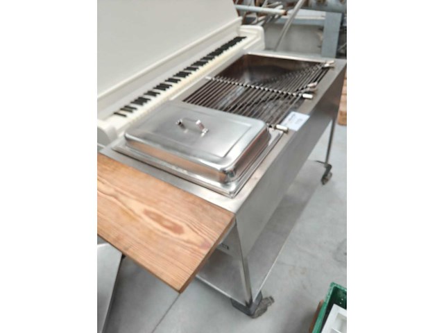 - barbecue rvs met inbouw bain-marie - afbeelding 2 van  5