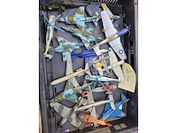 - collectie - modelauto's voor verzamelaars, dynky toys, corgi, solido, enzovoort... - afbeelding 2 van  18