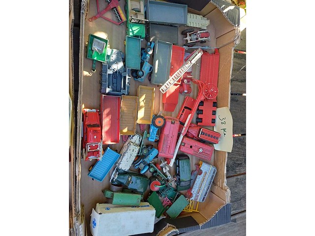 - collectie - modelauto's voor verzamelaars, dynky toys, corgi, solido, enzovoort... - afbeelding 10 van  18
