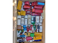 - collectie - modelauto's voor verzamelaars, dynky toys, corgi, solido, enzovoort... - afbeelding 13 van  18