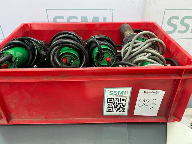 - diverse handgereedschappen - afbeelding 2 van  2