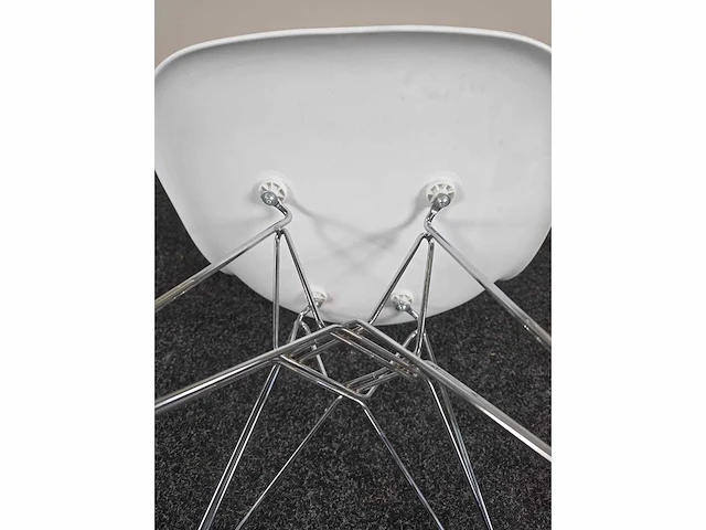 - eames stijl stoel - kantinestoelen (2x) - afbeelding 2 van  2