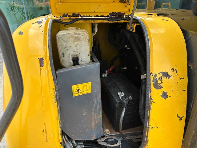 - komatsu - midigraafmachine - afbeelding 25 van  40