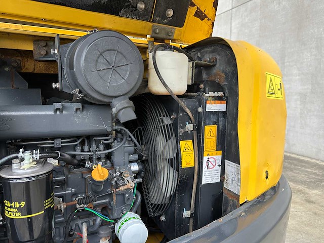 - komatsu - midigraafmachine - afbeelding 24 van  38