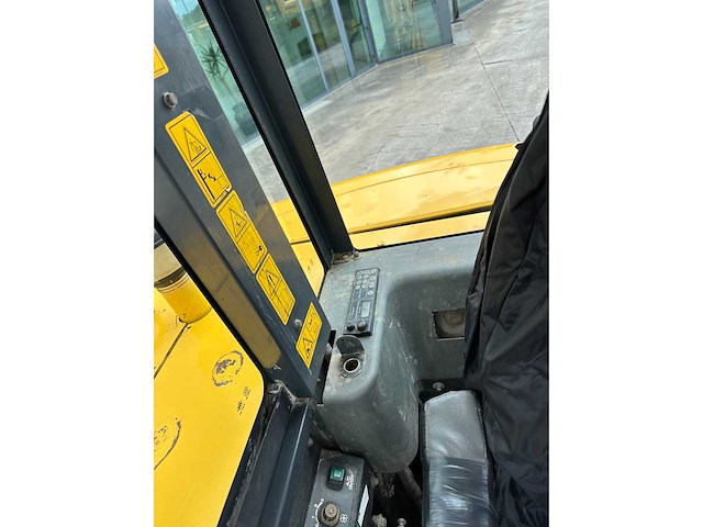 - komatsu - midigraafmachine - afbeelding 28 van  38