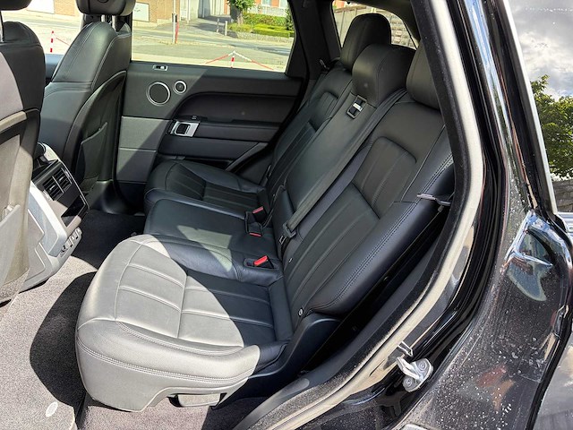 - land rover - range rover sport - 3.0 tdv6 - car - afbeelding 55 van  57