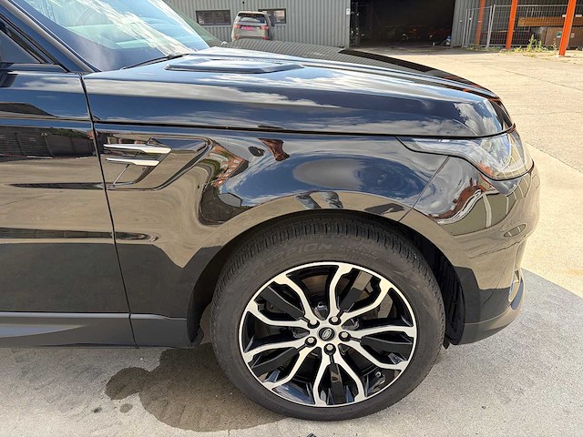 - land rover - range rover sport - 3.0 tdv6 - car - afbeelding 20 van  39