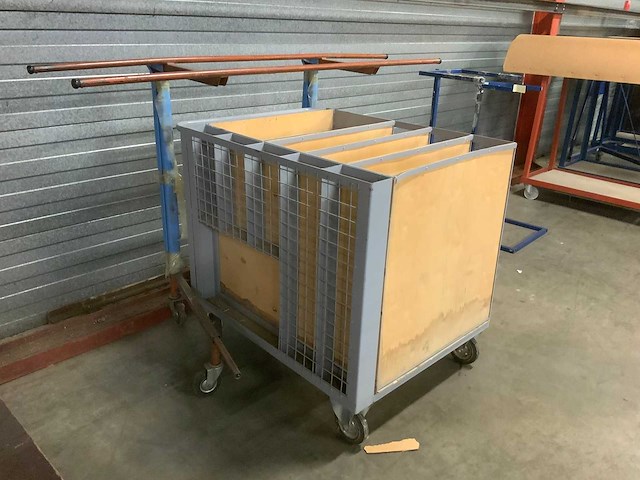 - overige intern transport - afbeelding 1 van  1