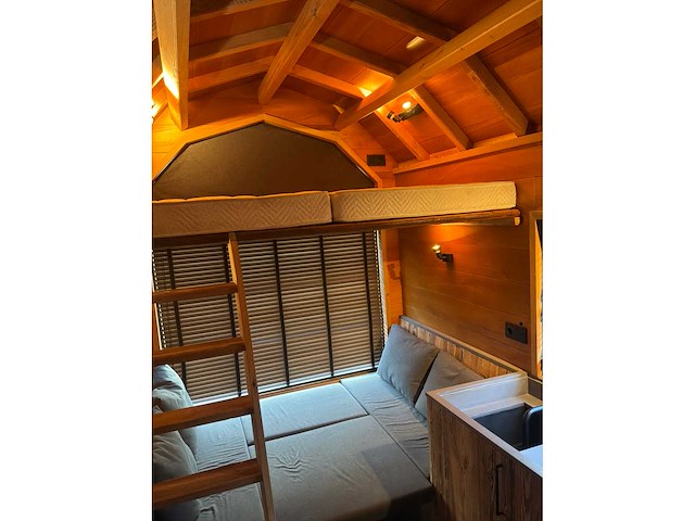 - tiny house - afbeelding 28 van  47