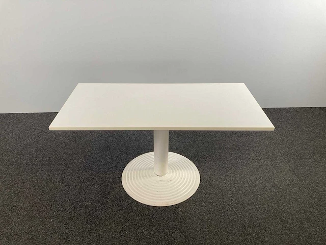 - vergadertafel - afbeelding 1 van  8