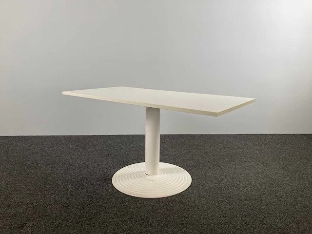 - vergadertafel - afbeelding 5 van  8