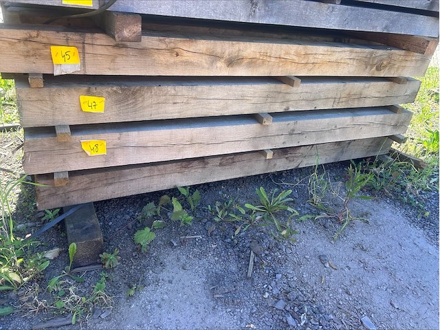0,13 m³ eiken balken 120x120 - afbeelding 1 van  3