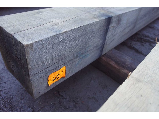 0,14 m³ eiken balk 200x200 - afbeelding 2 van  3