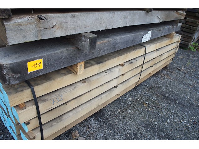 0,14 m³ industrieel eiken balken 100x200 - afbeelding 1 van  3
