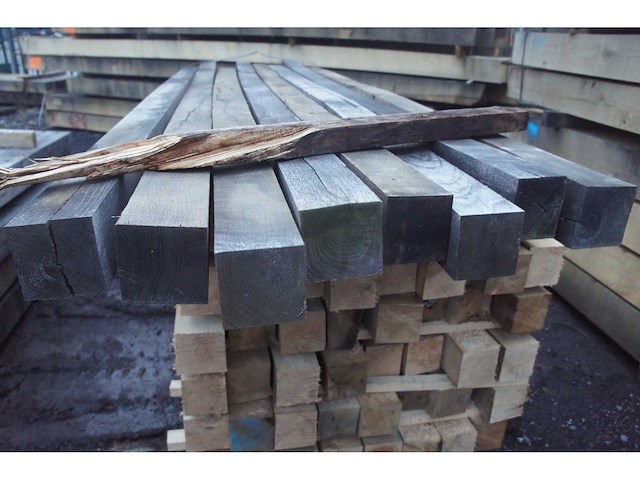 0,24 m³ eiken balken 100x100 - afbeelding 3 van  4