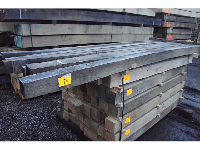 0,24 m³ eiken balken 100x100 - afbeelding 1 van  4