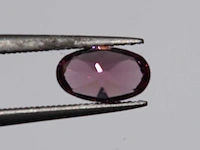 0,25 ct. ovale vorm roze lavendel - rododiet-edelsteen - afbeelding 5 van  8