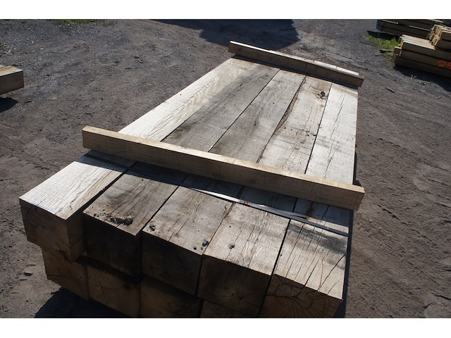 0,25 m³ eiken balken 200x200 - afbeelding 3 van  5