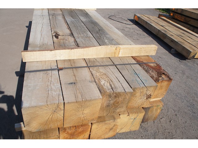 0,25 m³ eiken balken 200x200 - afbeelding 5 van  5
