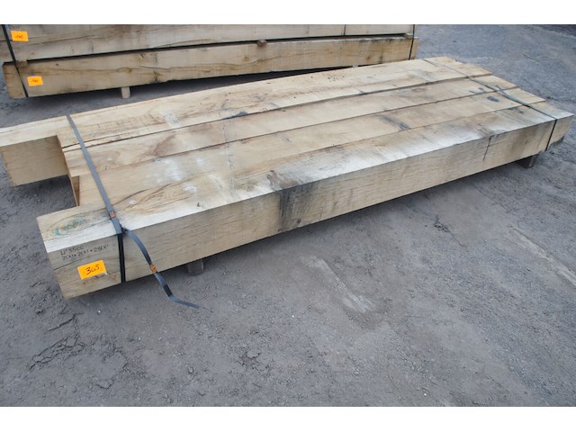 0,25 m³ eiken balken 200x200 - afbeelding 1 van  4