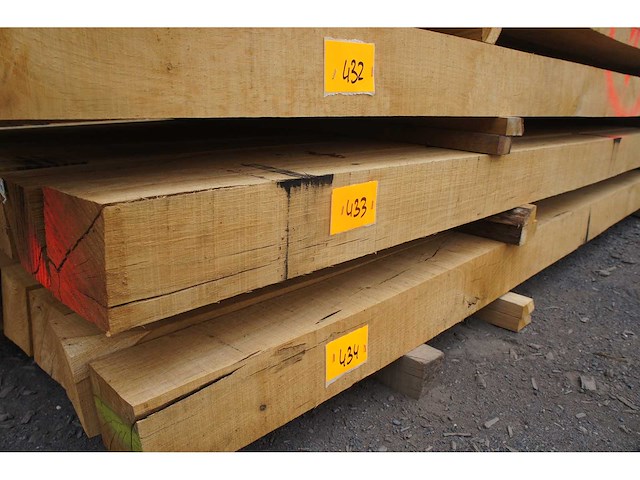 0,26 m³ eiken balken 100x100 - afbeelding 2 van  4