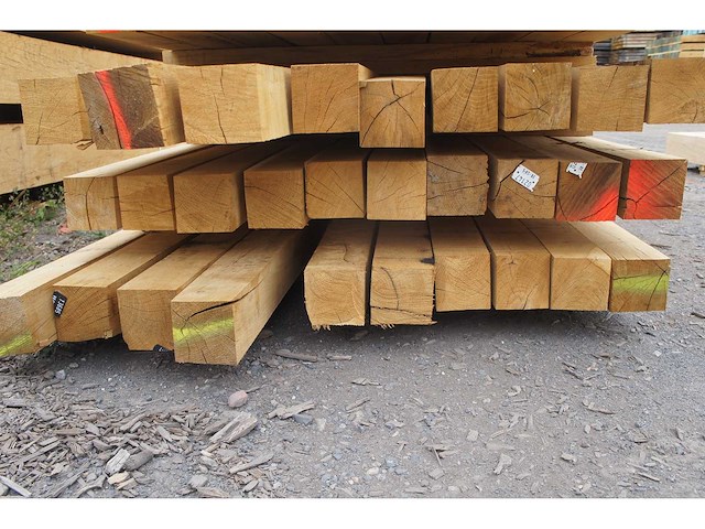 0,26 m³ eiken balken 100x100 - afbeelding 3 van  4