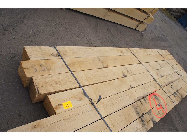 0,32 m³ eiken balken 150x150 - afbeelding 1 van  2