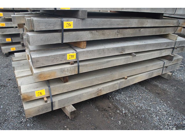 0,34 m³ eiken balken 80x150 - afbeelding 1 van  4