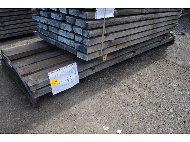 0,36 m³ eiken planken 54mm - afbeelding 1 van  4