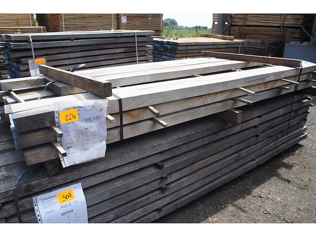 0,37 m³ eiken planken 54mm - afbeelding 1 van  4