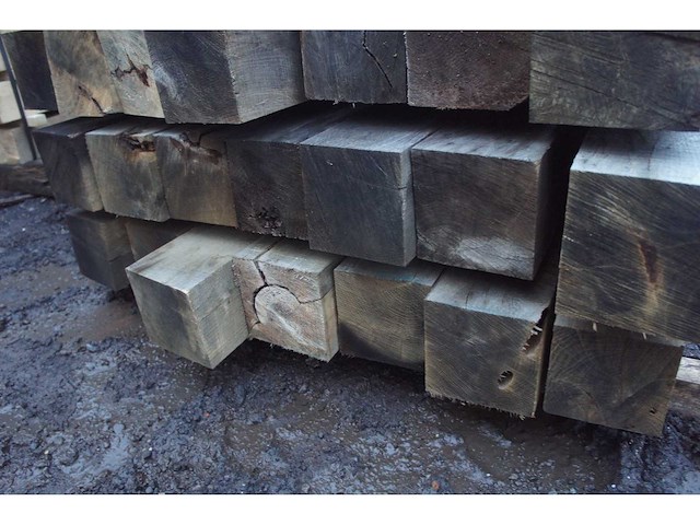 0,39 m³ eiken balken 150x150 - afbeelding 2 van  3
