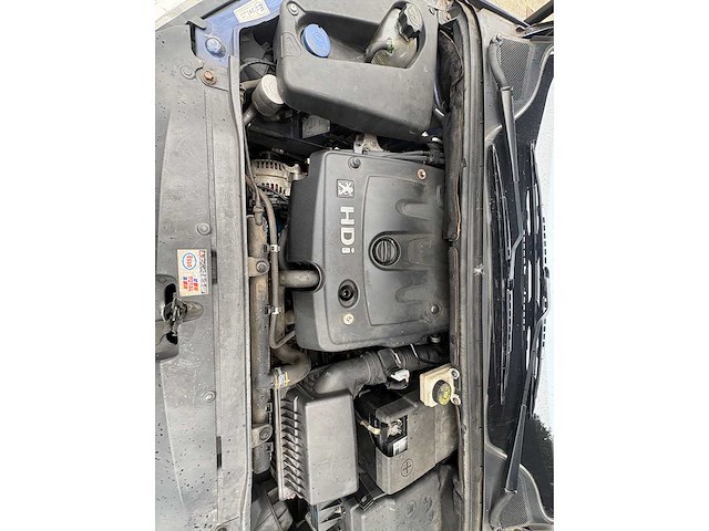 04-03-2003 - peugeot - 307 sw - car - afbeelding 4 van  24