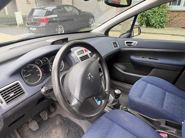 04-03-2003 - peugeot - 307 sw - car - afbeelding 6 van  24