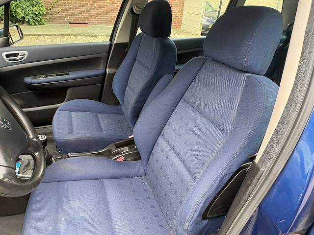 04-03-2003 - peugeot - 307 sw - car - afbeelding 8 van  24