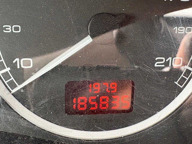 04-03-2003 - peugeot - 307 sw - car - afbeelding 11 van  24