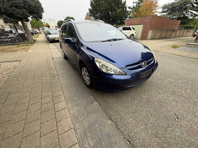 04-03-2003 - peugeot - 307 sw - car - afbeelding 5 van  24