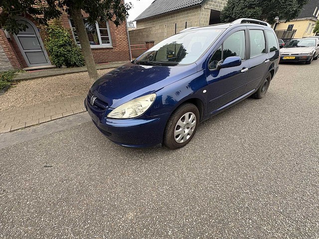 04-03-2003 - peugeot - 307 sw - car - afbeelding 3 van  6