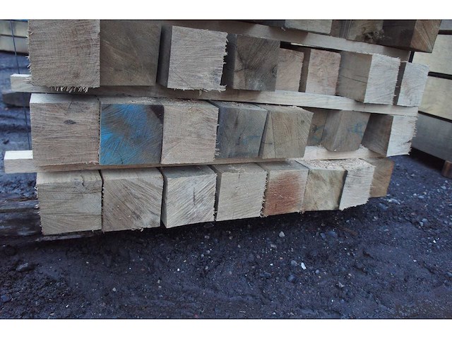 0,42 m³ eiken balken 120x120 - afbeelding 3 van  4
