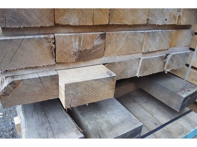 0,44 m³ industrieel eiken balken 100x200 - afbeelding 4 van  4