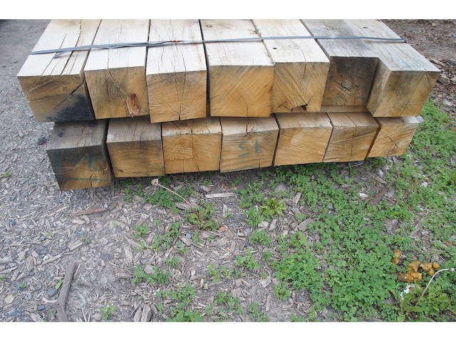 0,47 m³ eiken balken 150x150 - afbeelding 4 van  4