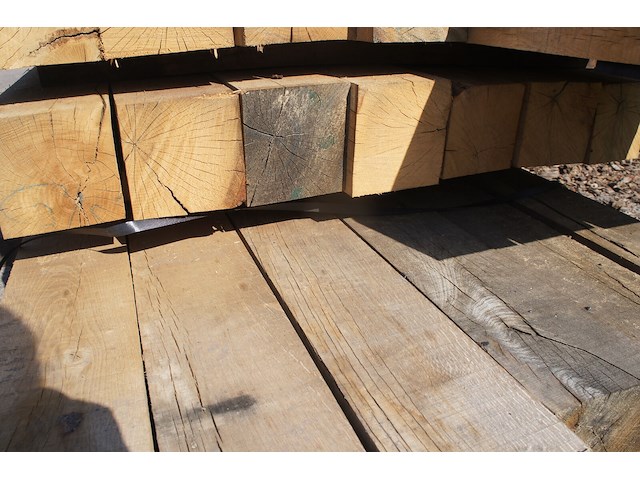 0,47 m³ eiken balken 150x150 - afbeelding 4 van  4