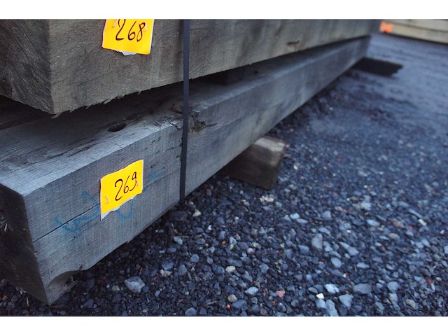 0,47 m³ eiken balken 150x150 - afbeelding 2 van  4
