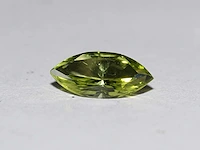 0,48 ct. marquise-vorm appelgroene kleur peridoot-edelsteen