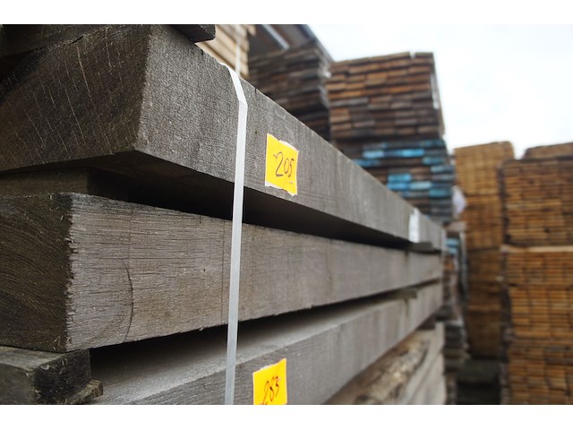0,48 m³ industrieel eiken balken 100x200 - afbeelding 2 van  4