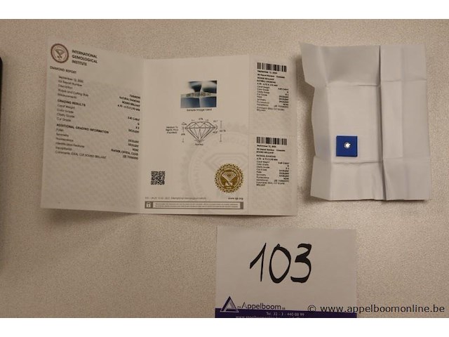 0,4ct diamand round brilliant, g si1, vv certificaat - afbeelding 1 van  4